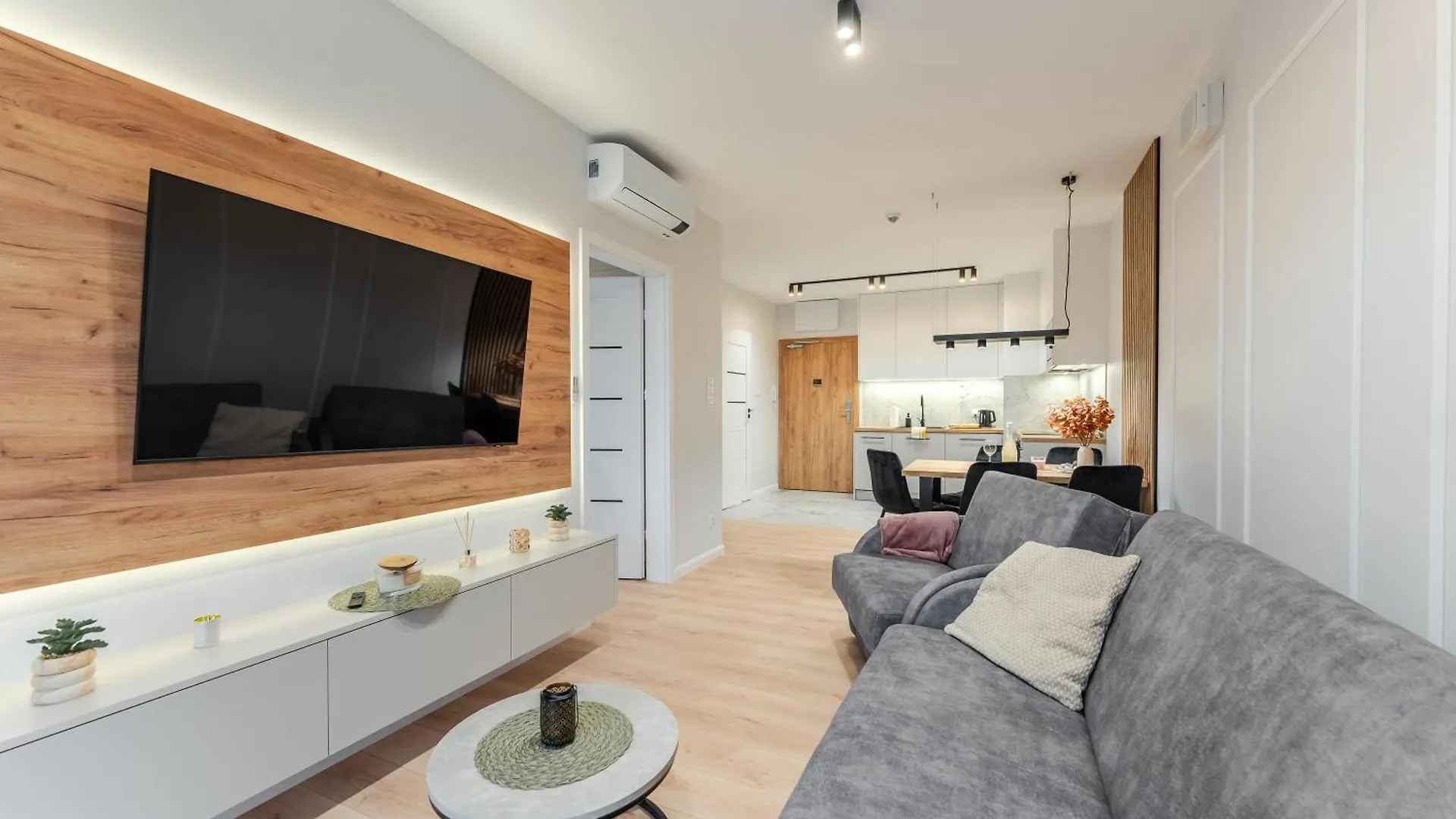 Apartment Apartament Premium Delux Kasprowicza 20C Darmowy Parking Basen Sauna Gym Kolobrzeg