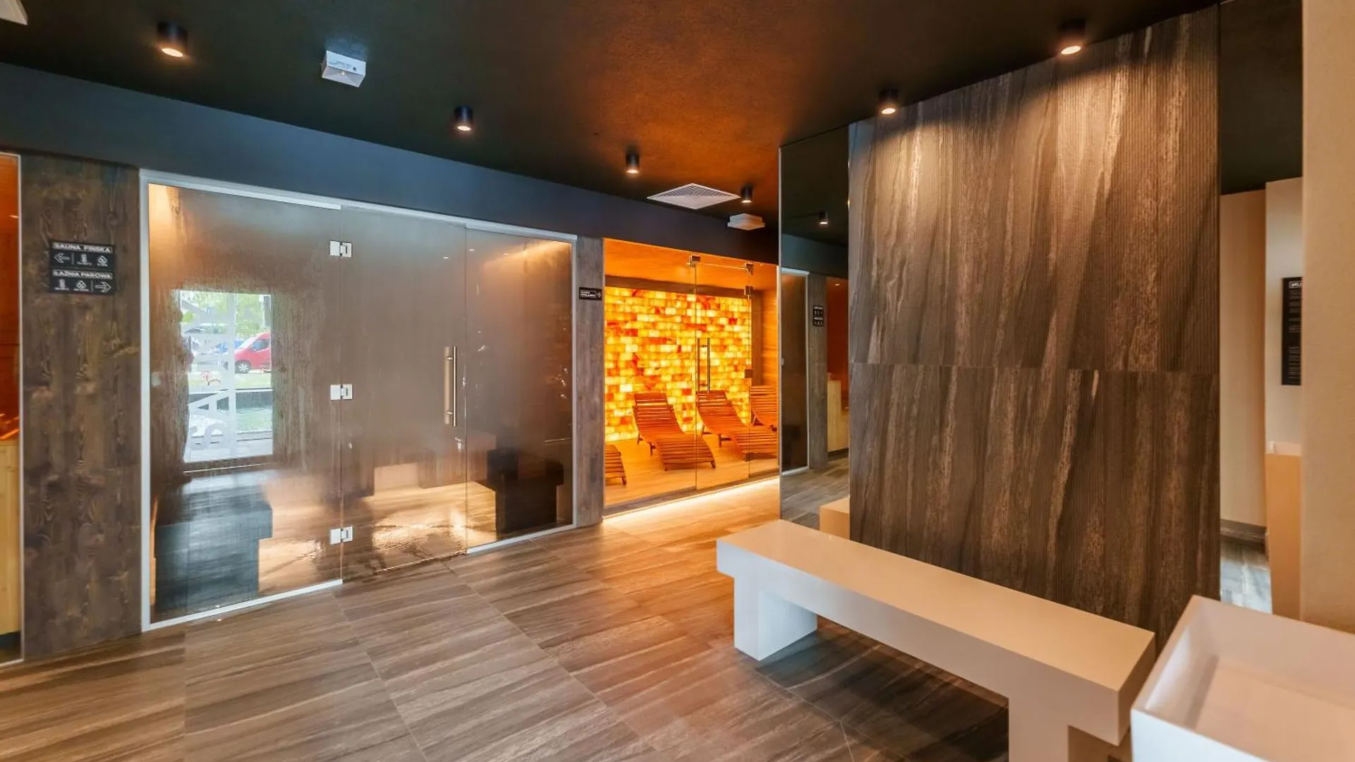 Apartament Premium Delux Kasprowicza 20C Darmowy Parking Basen Sauna Gym Kołobrzeg Polska